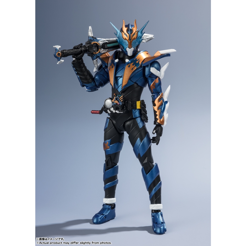 【超萌行銷】預購 10月 代理版 BANDAI SHF 假面騎士 Build Cross-Z 平成世代 0311