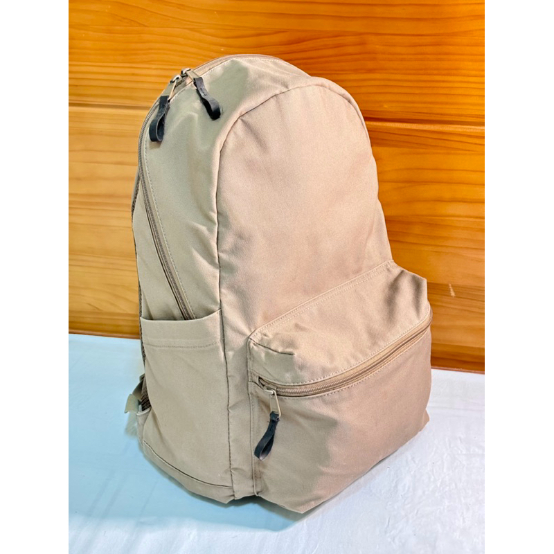 Uniqlo後背包 米色/淺褐色 二手書包 包包 背包 優衣庫 日系