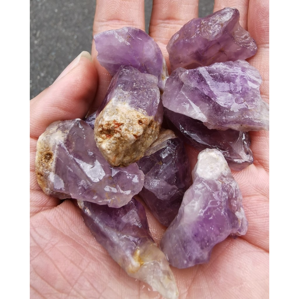 能量倉庫-出清特價-紫水晶原礦 碎石 沒有拋光 天然水晶 帶皮