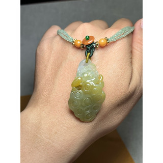 早期收藏老料白黃雙色漸層黃翡翡翠玉雕藝術蓮花蓮藕青蛙玉佩玉墜吊墜墜子項鍊代表富貴純潔好運生意盎然呱呱生財