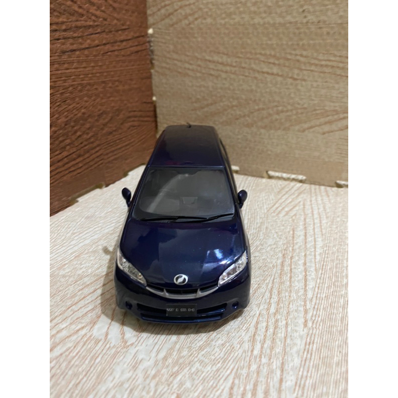 Toyota wish 1/24 2代 寶藍色 原廠日規模型車