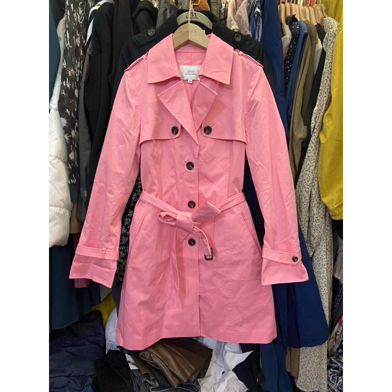 GINKOO 俊克 專櫃品牌 粉紅色排扣長版風衣外套