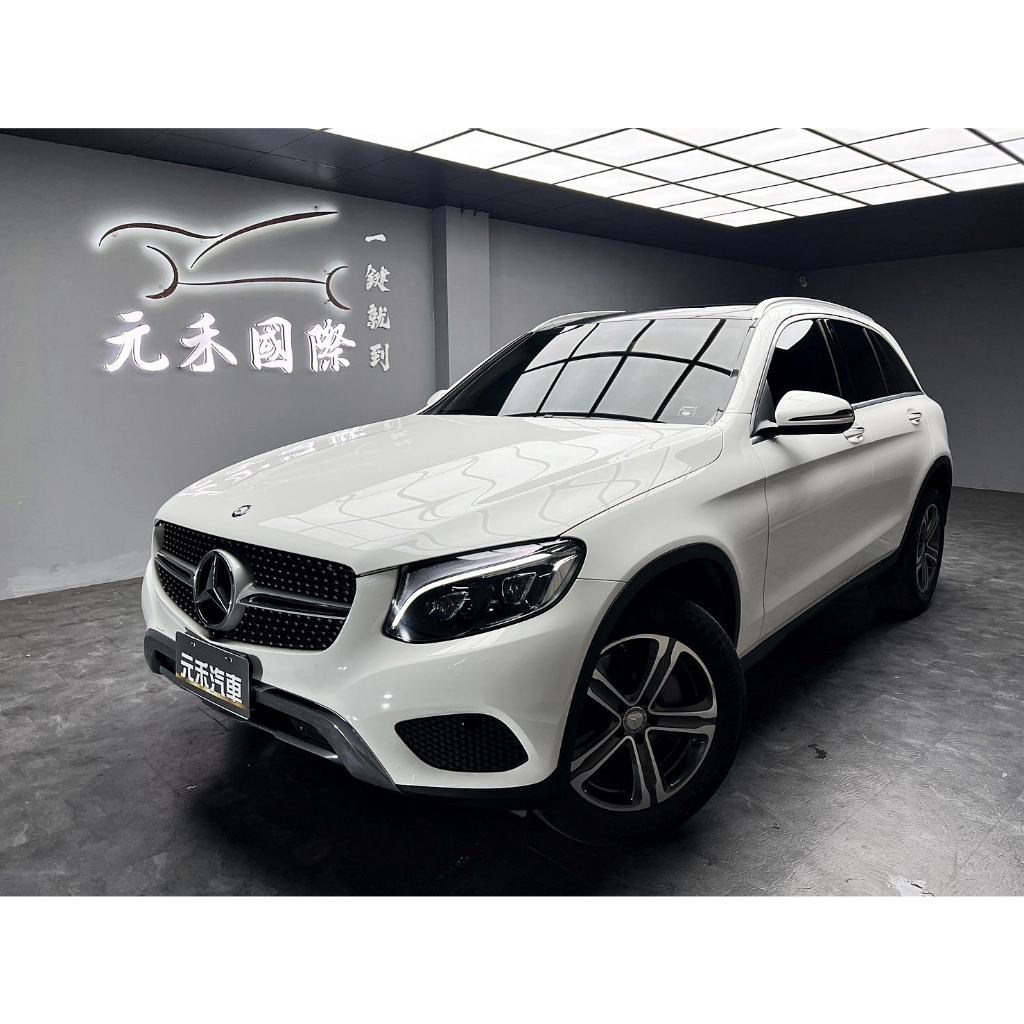 2016 X253型 M-Benz GLC-Class GLC300 2.0 汽油 閃耀白