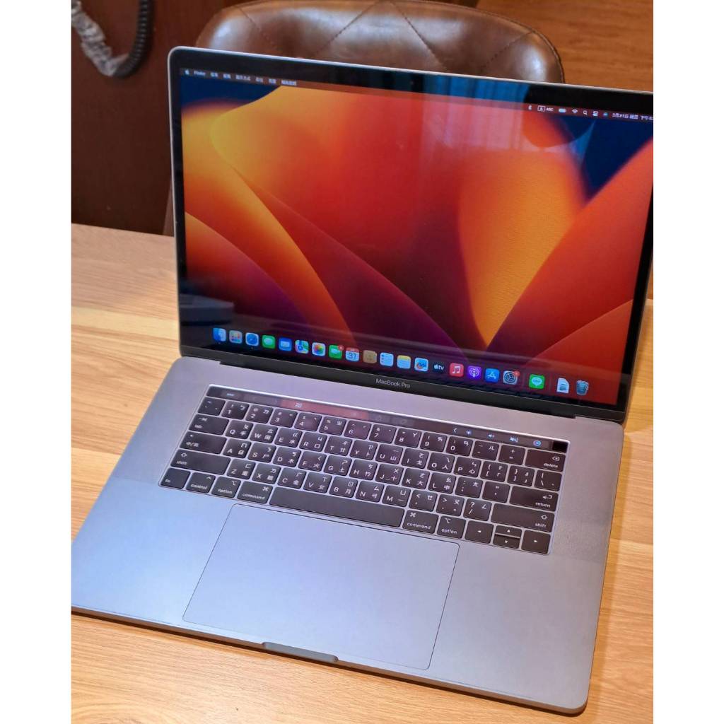 奇機巨蛋03.31.02 二手優惠【APPLE】MacBook Pro A1990 2018 16G/256GB