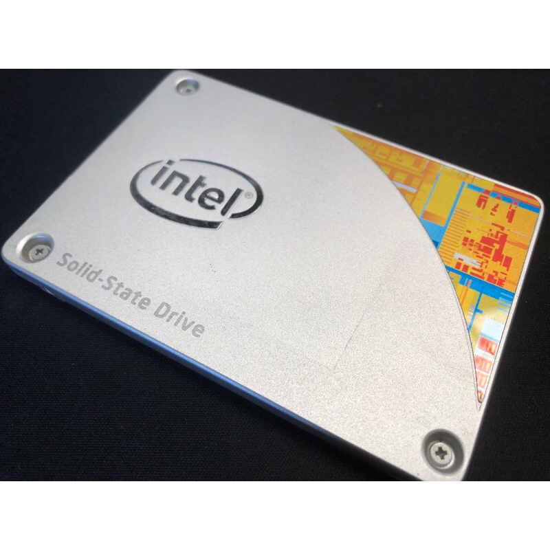 二手良品intel，SSD，120G固態硬碟，良好度不到100%，讀寫正常，附圖