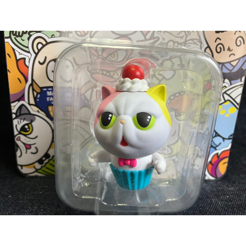 Unbox industries X Refreshment Toy Cupcake 蛋糕貓 會場限定版