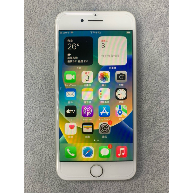 Apple iPhone 8 64GB 銀-社皮(下單前請先聊聊後下單，未確認者訂單一律不接受)