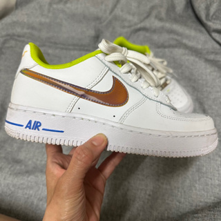 二手大童Nike 休閒鞋 Air Force 1 LV8 GS logo珠光設計 尺寸22.5cm DQ7767100