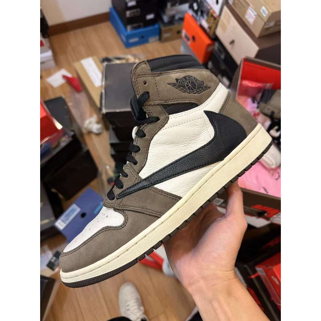 《二手寄賣》Travis Scott x Air Jordan 1 倒鉤高筒 US11 原盒配件齊 極新