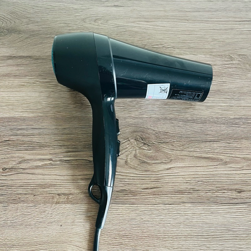 【二手】 PHILIPS 飛利浦 DryCare Essential 1500W IONIC 吹風機