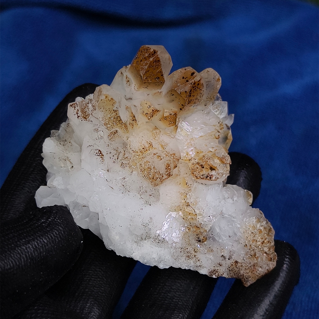 [友克鑫礦業]ar75-巴西 白水晶簇 水晶花 原礦