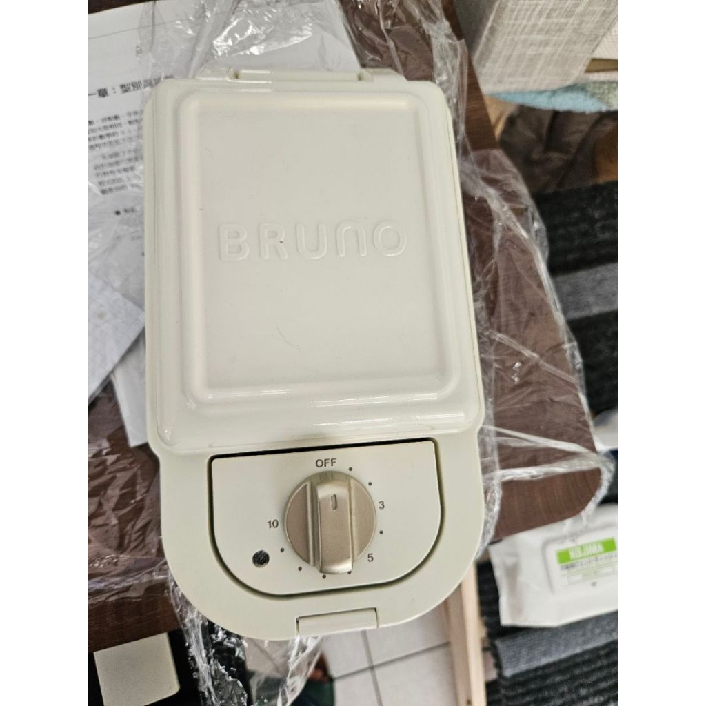 日本 BRUNO 熱壓三明治鬆餅機 BOE043 鬆餅機 白色＋替換烤盤