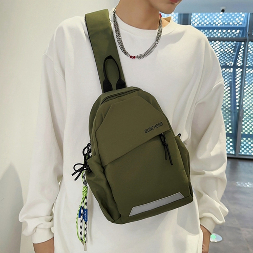 【MS】日系休閒簡約學院風通勤隨身多功能側背包斜背包胸包(綠)