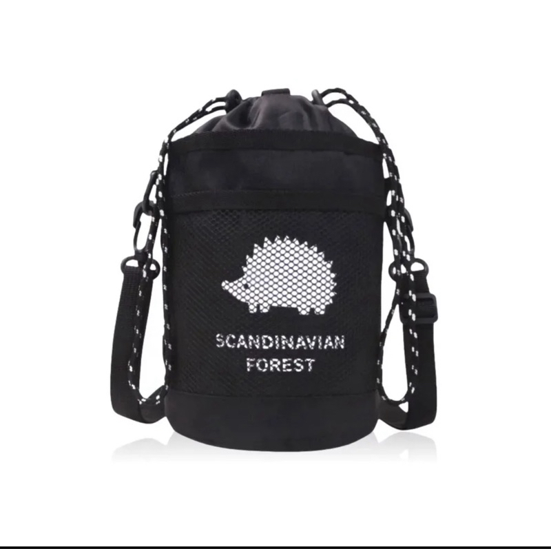 全新轉賣-SCANDINAVIAN FOREST 北歐小刺蝟 海膽刺刺水桶包 水筒包(黑色)