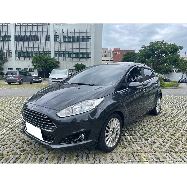 婷車庫 2016 FORD FIESTA 1.0 省油省稅金 好照顧