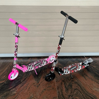 最新兩輪兒童折疊滑板車🛴、三段高低調整、加大輪胎