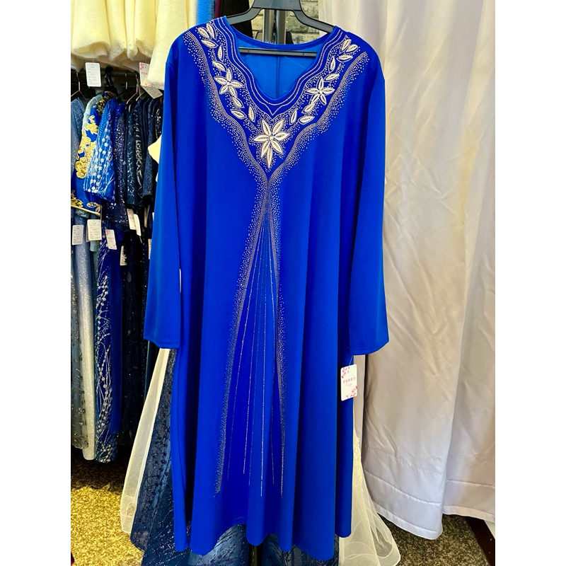 媽媽禮服洋裝 藍色 花瓣領 燙鑽刺繡花造形設計 長袖子中長版顯瘦尺碼8XL