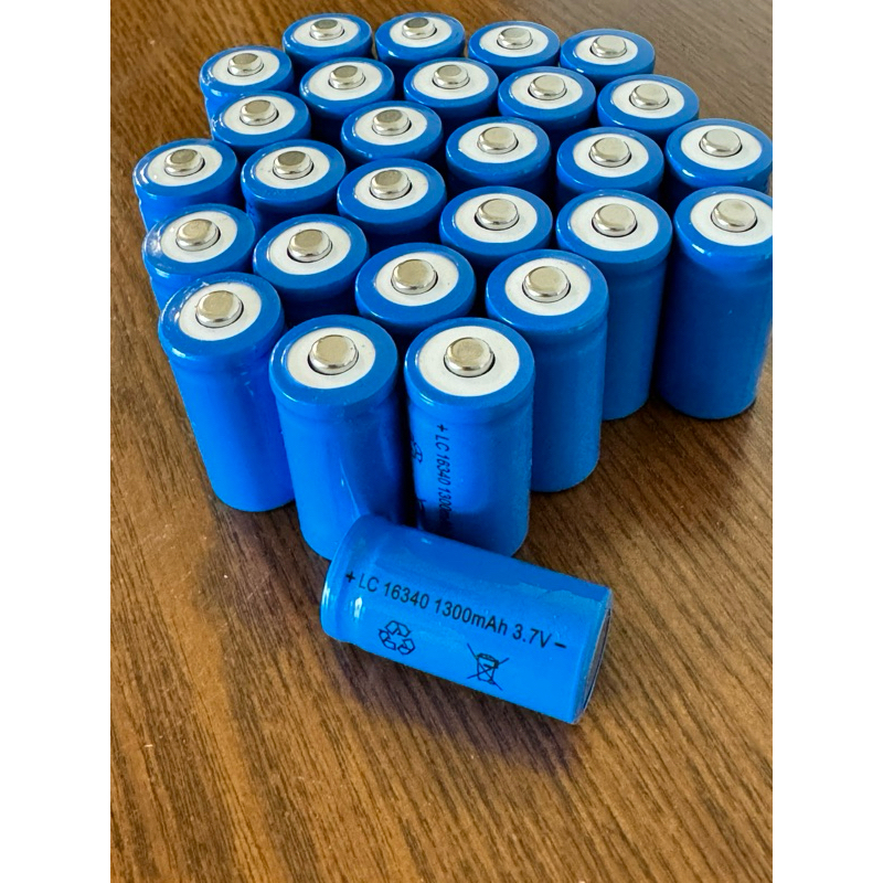 全新未使用 CR123A 3.7V 充電鋰電池16340 充電鋰電池 1300mah