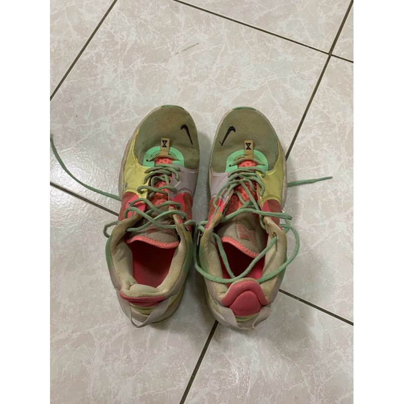 Nike 籃球鞋 US10