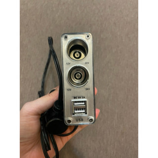 ✨二手 KINYO 耐嘉 車用擴充器 2孔點煙器+雙USB CRU-15