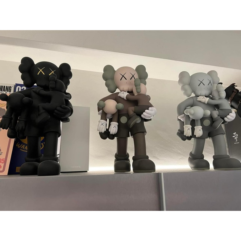 MEDICOM TOY - クロさん専用  KAWS CLEAN SLATE / BROWN カウズ MEDICOM TOY KAWS CLEAN SLATE BROWN/GREY/BLACK※キャンセル不可
