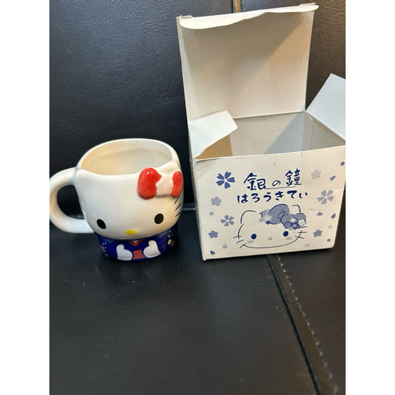 日本北海道限定 銀の鐘 Hello Kitty 咖啡杯 微盒損