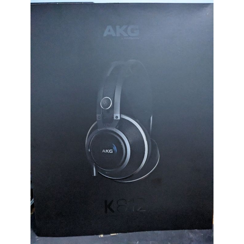 AKG K812耳機
