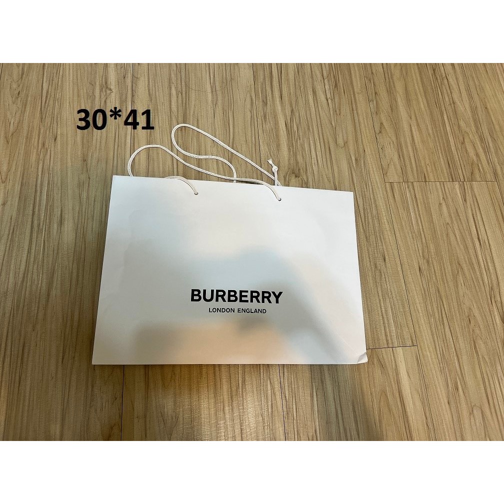 Burberry/Tommy/Super dry/Le creuset/Kiehl’s