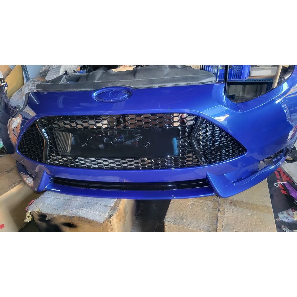 【現貨】Focus MK3 ST 前保桿 全新品 藍色【車無限】