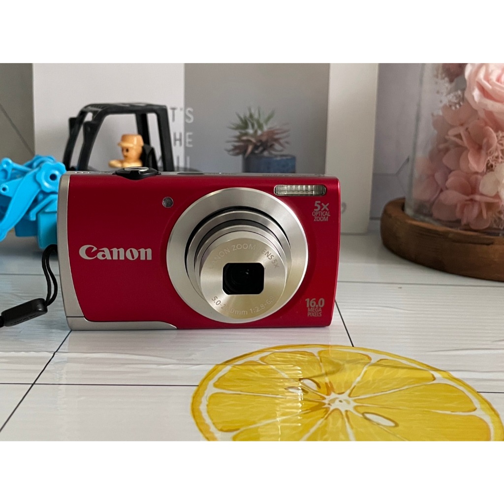 【時光藏寶閣】Canon 佳能 CCD老相機 A2500 32 種智能場景選擇  9成新 傻瓜相機 小紅書 自拍相機