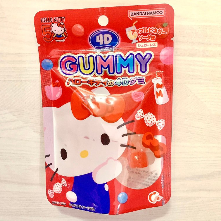 日本Hello Kitty凱蒂貓4D軟糖55g (蘋果醋汽水口味)