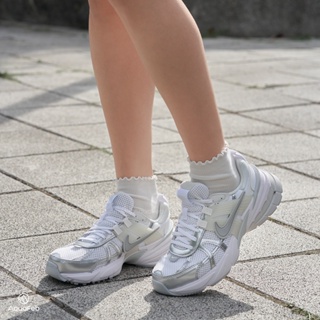 Nike V2K Run Metallic Silver 女 銀白 Y2K 老爹鞋 復古 休閒鞋 FD0736-104