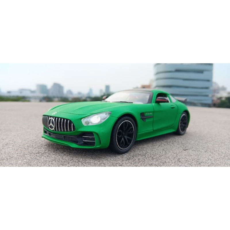 1:24 BENZ AMG GTR 賓士綠魔 合金車 模型車