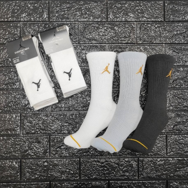 (PSM街頭潮流選)正品NIKE Jordan皆為實拍 請看仔細再下標 (Max黑標)厚底透氣運動長襪（3入1組）