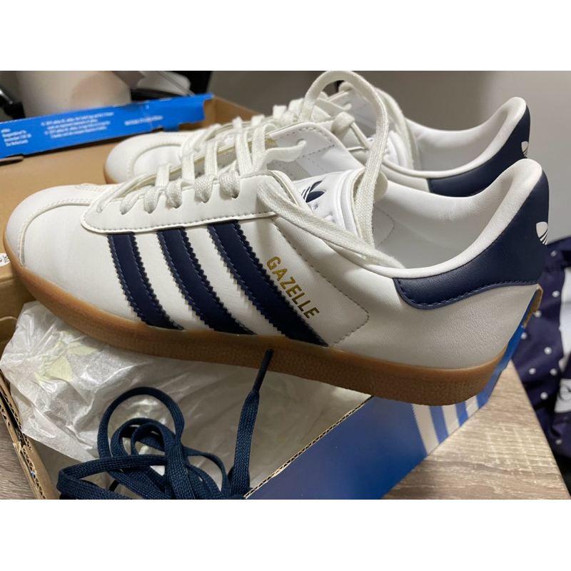 Adidas Gazelle 白底深藍條紋鞋 日本ABC Mart限定