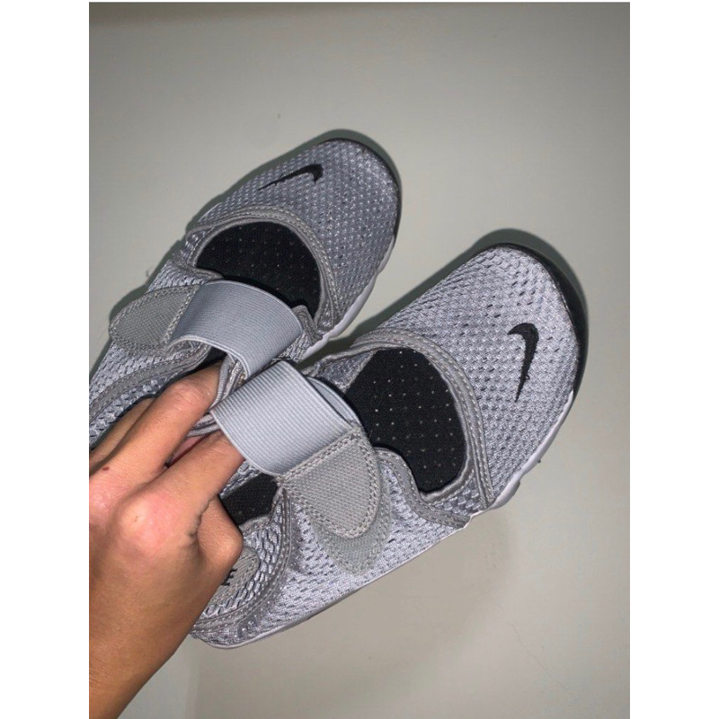 Nike 忍者鞋 23.5（37.5）灰色