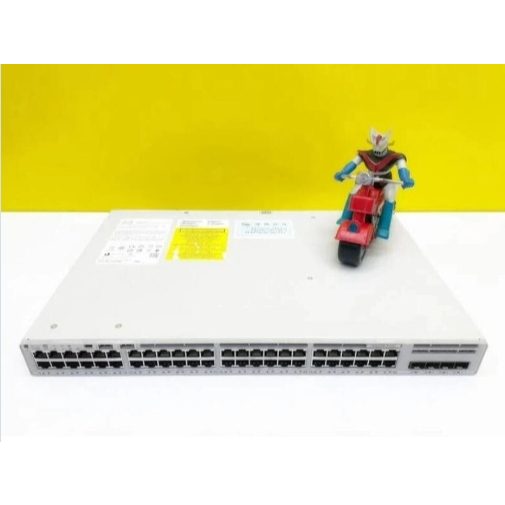 Cisco C9200L-48P-4X-E Switch