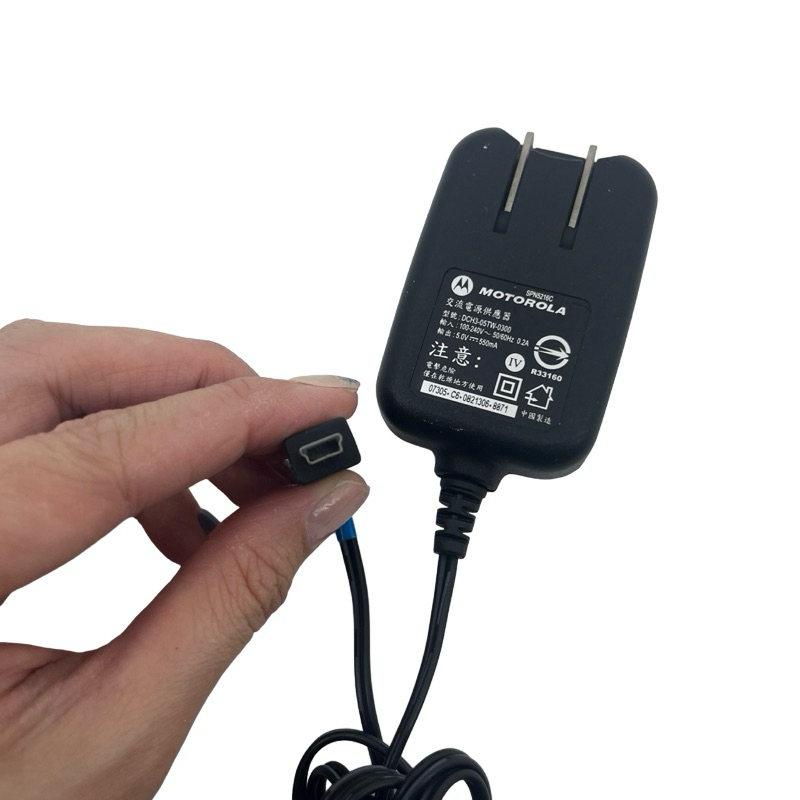 ❮二手❯ motorola 摩托羅拉 Mini USB 英格爾 原廠變壓器 5V 無線電話充電器 3C電器充電器