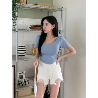 【GIRLS THING】正韓 U領素面短版短袖T 短袖上衣 短袖T恤 短版上衣 U領上衣 素面上衣 韓國女裝 韓系女裝