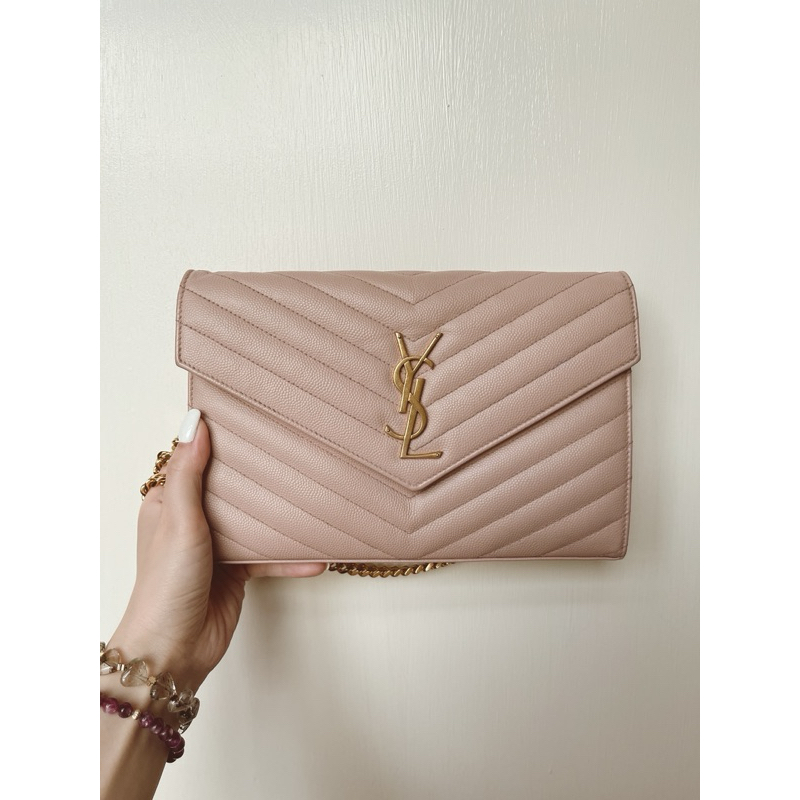 🫶🏻 YSL WOC鍊包 粉色 22公分❤️手機包/魚子醬皮/耐刮/Saint Laurent聖羅蘭