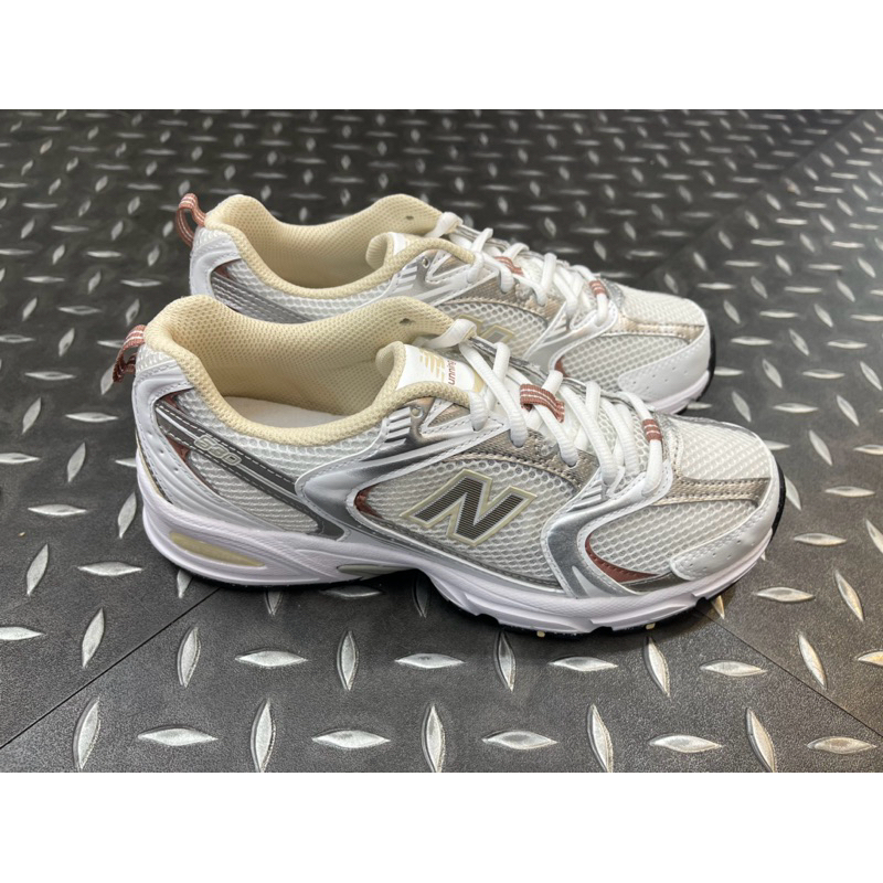 白銀玫紅 New Balance 530 運動鞋 MR530SGA