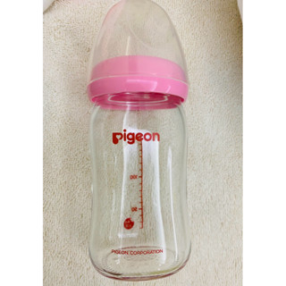 二手Pigeon粉色貝親玻璃奶瓶寬口徑160ml寶寶母乳實感
