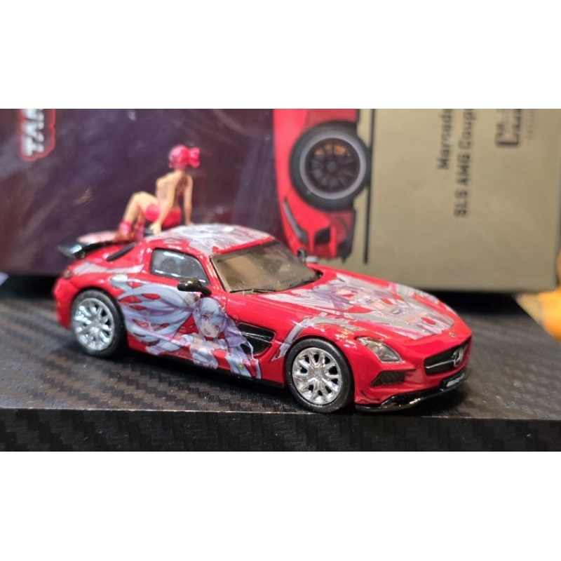 1：64 M.Benz SLS AMG痛車和特製人偶二件組