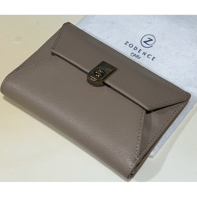 二手正品特價 uniarts ZODENCE CELINE 進口牛皮簡約中夾 短夾 皮夾 信封夾 駝色