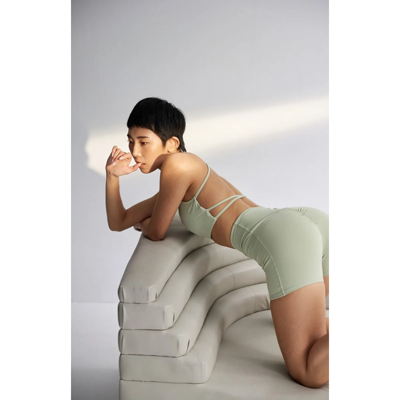 popobutt 交叉高腰 抓皺雙口袋三分短褲
