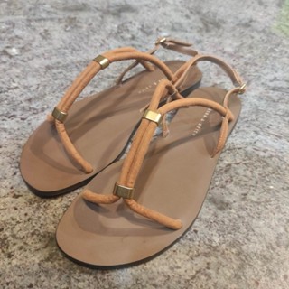 全新CHARLES & KEITH 新加坡小CK涼鞋 37號 新加坡必買伴手禮