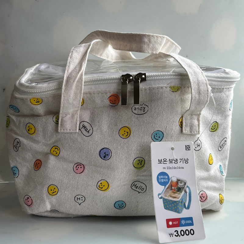 ♜現貨♖  韓國 大創 笑臉 保冷温袋 保溫袋 保冷袋 購物袋 手提袋 餐袋 便當袋 手提包