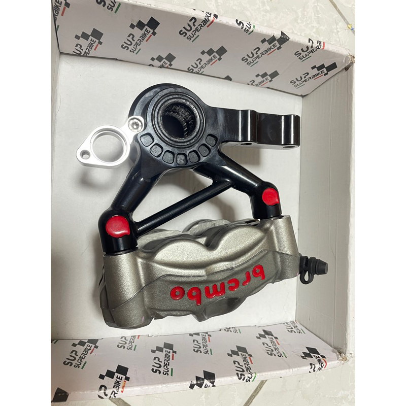 Vespa Brembo 桃子一體式卡座