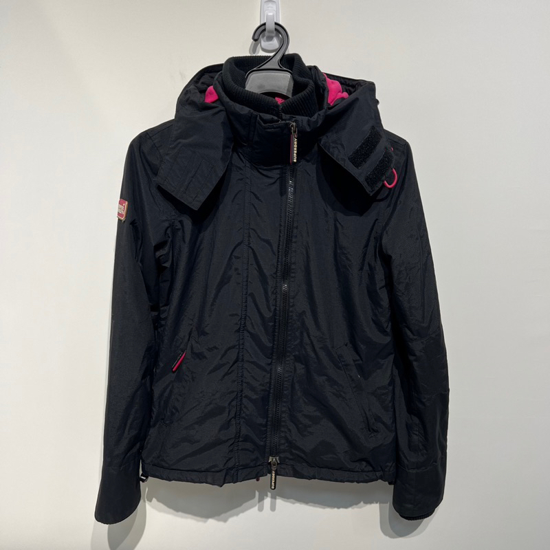 老麥嚴選 Superdry 極度乾燥 長袖連帽外套 黑色 二手 女生S號 CI2308