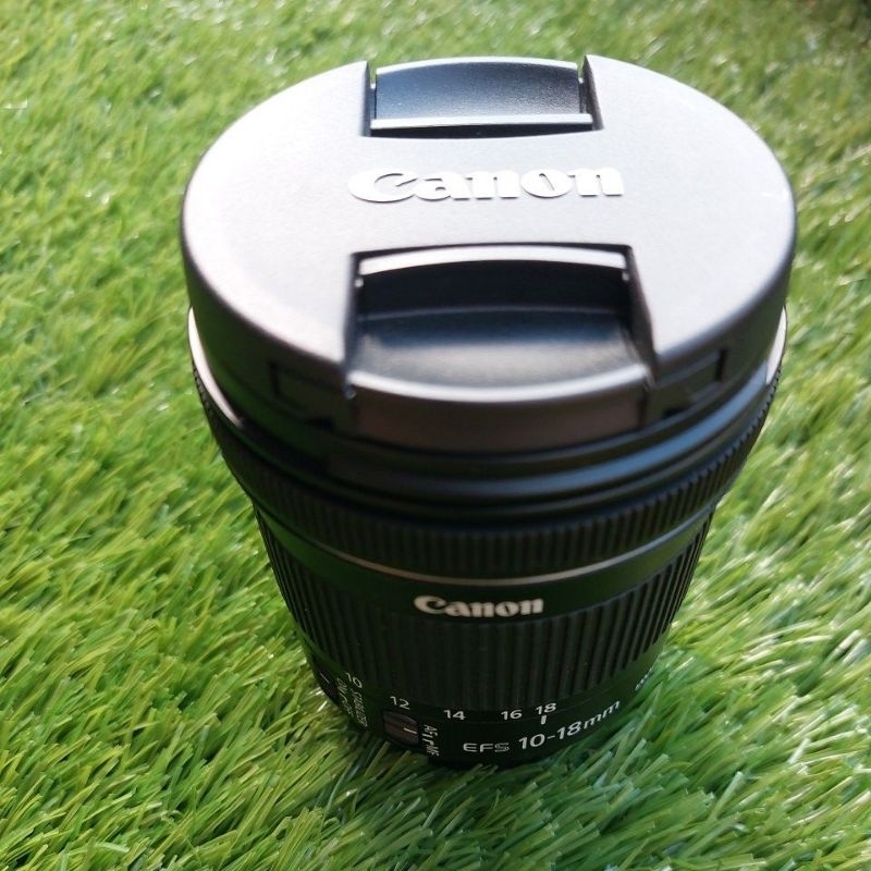 Canon EFS 10 - 18mm lens 微距鏡頭 - F4.5 - 5.6  連遮光罩  近乎全新  放心購買